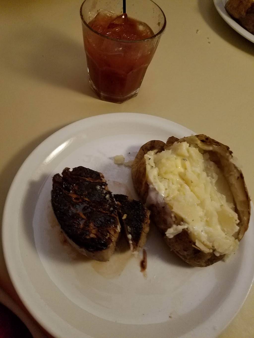 Pilgreens Steakhouse | restaurant | 1720 Lake Dow Rd, McDonough, GA 30253, USA | 7709574490 OR +1 770-957-4490