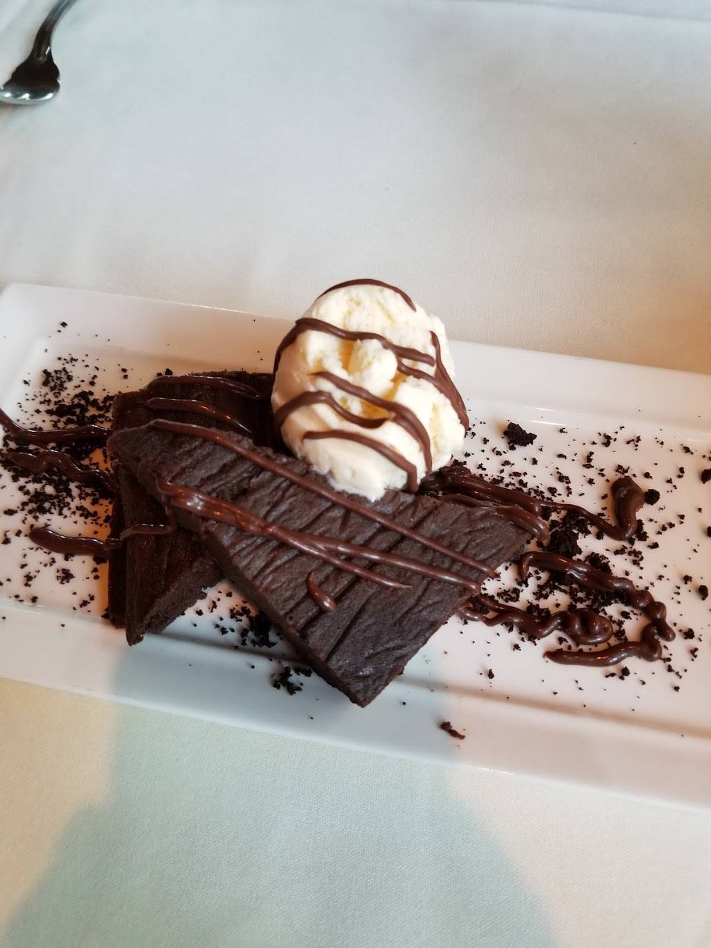 Anneke Jans | restaurant | 60 Wallingford Square, Kittery, ME 03904, USA | 2074390001 OR +1 207-439-0001