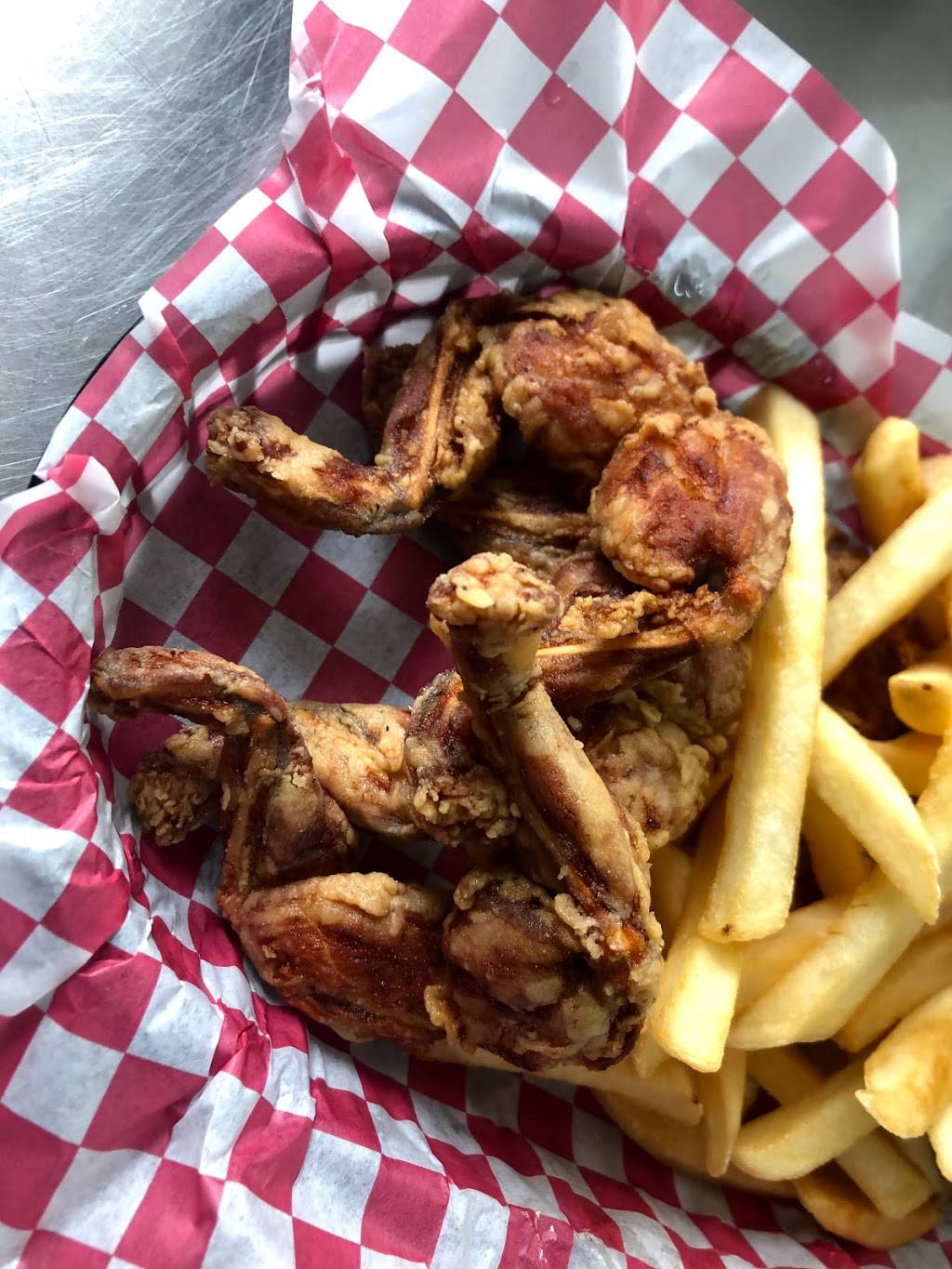 Sand Bar | restaurant | 1798 River Rd, Kilgore, TX 75662, USA | 9039846555 OR +1 903-984-6555