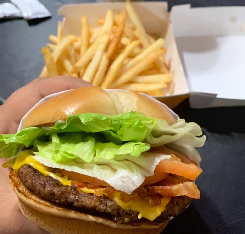 Jack in the Box | restaurant | 4968 E Kings Canyon Rd, Fresno, CA 93727, USA | 5592515070 OR +1 559-251-5070