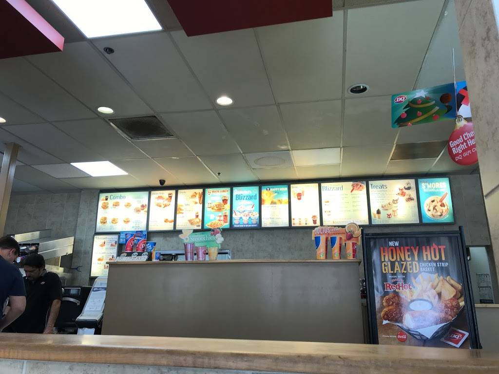 Dairy Queen Grill & Chill | restaurant | 1031 S Santa Fe Ave, Vista, CA 92083, USA | 7607585301 OR +1 760-758-5301