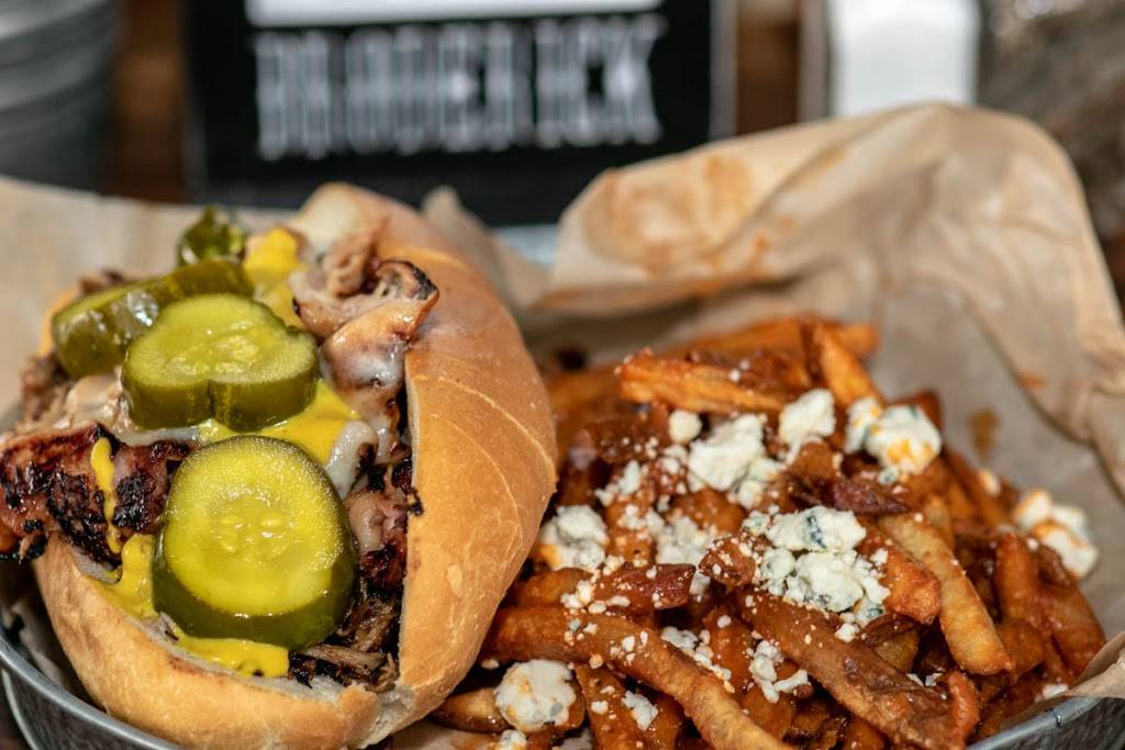 Broderick Roadhouse | restaurant | 1548 Bonanza St, Walnut Creek, CA 94596, USA | 9259456960 OR +1 925-945-6960