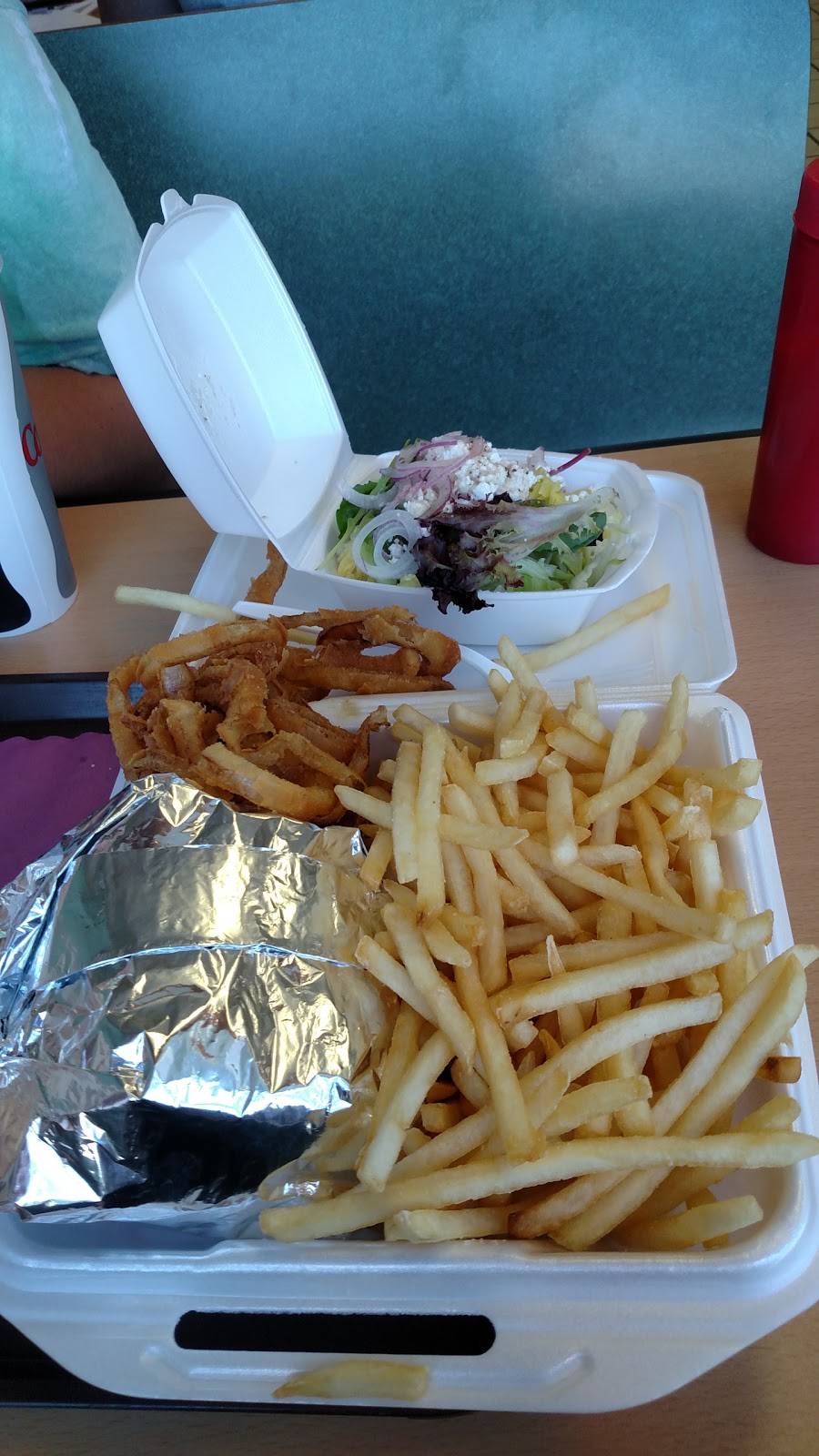 Supreme Roastbeef | meal takeaway | 18 Maple St, Danvers, MA 01923, USA | 9787770606 OR +1 978-777-0606