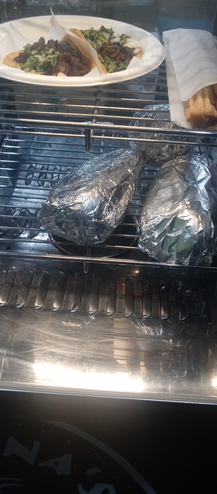 Katrinas tacos | restaurant | 9100 Sepulveda Blvd, North Hills, CA 91343, USA | 7477558380 OR +1 747-755-8380