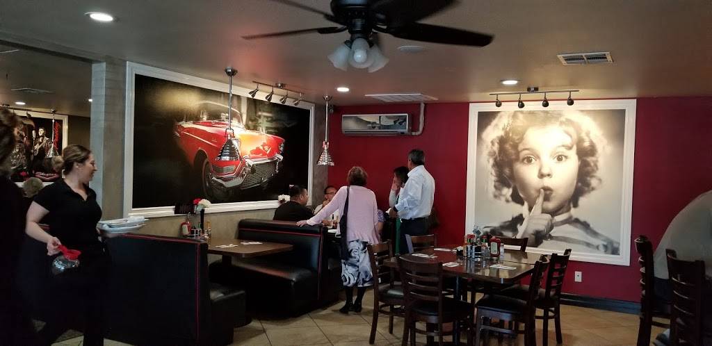 Little Angies | restaurant | 2110 E Florida Ave, Hemet, CA 92544, USA | 9516581515 OR +1 951-658-1515