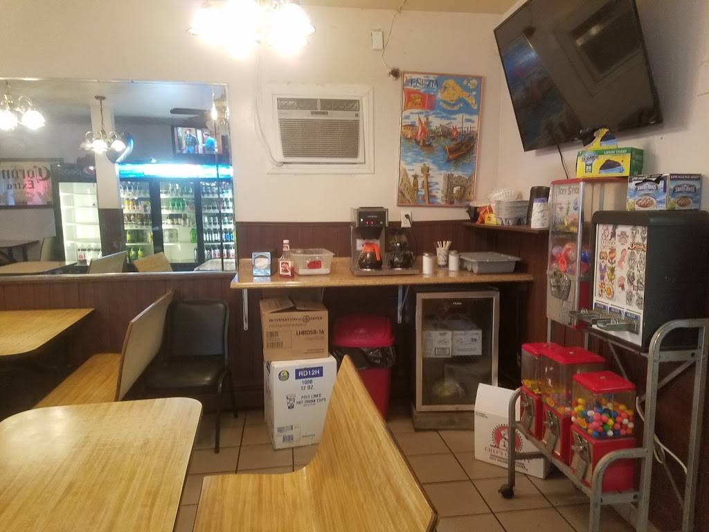 Domenicos Pizzeria | restaurant | 26 Huckleberry Turnpike, Plattekill, NY 12568, USA | 8455660011 OR +1 845-566-0011