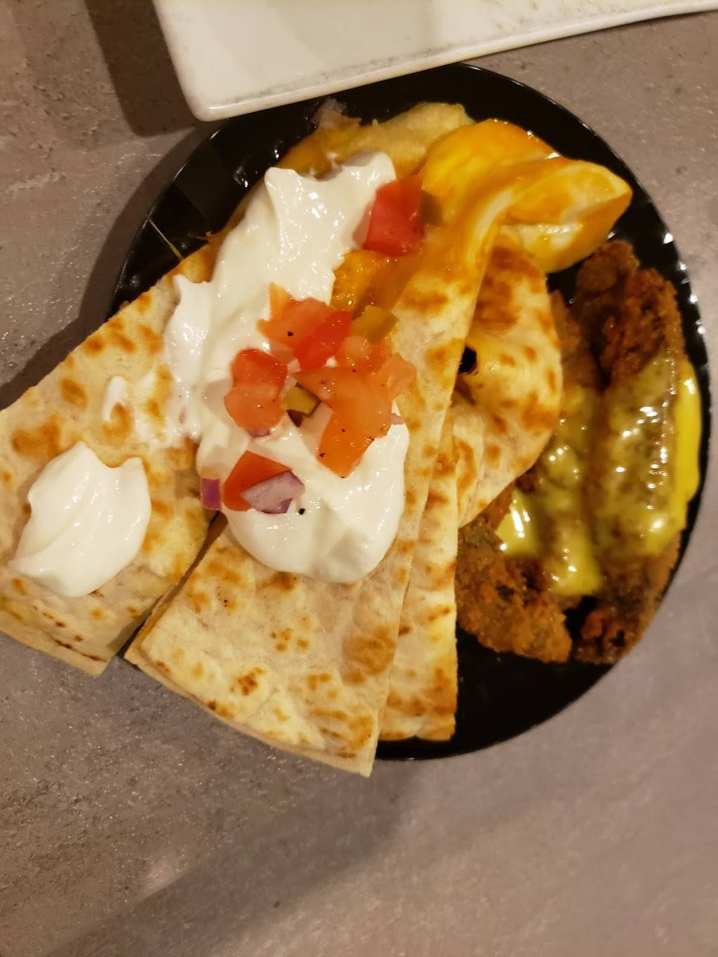 Crazy Horse | restaurant | 214 W Kirkwood Ave, Bloomington, IN 47404, USA | 8123368877 OR +1 812-336-8877