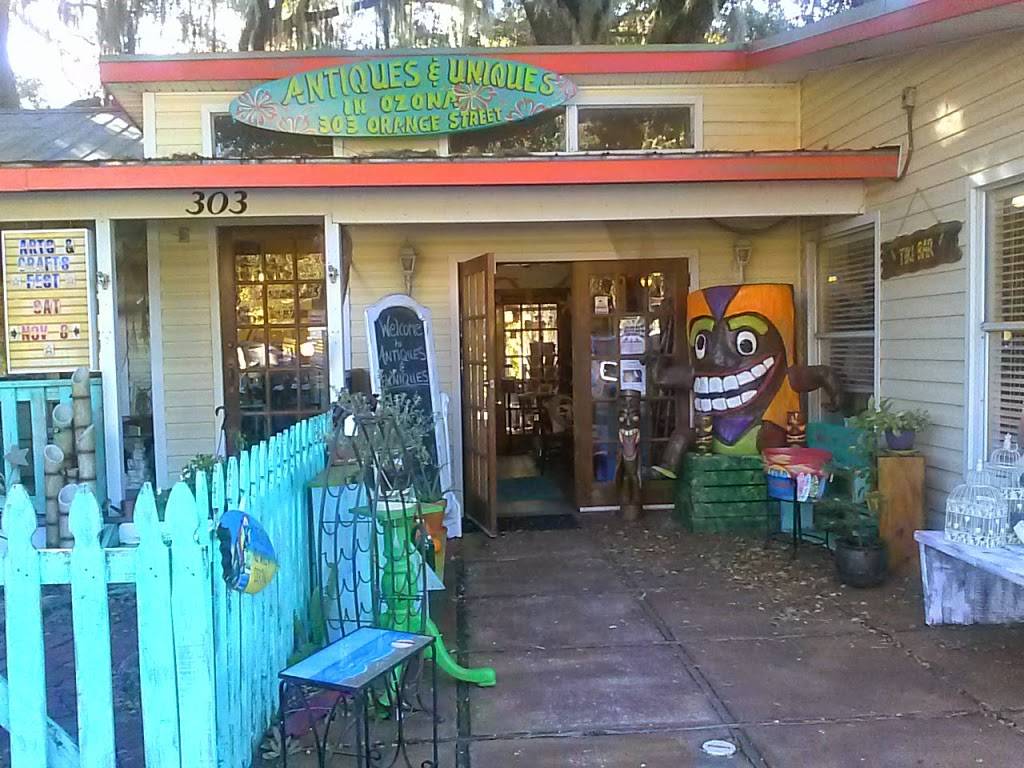 Molly Goodheads Raw Bar & Restaurant | restaurant | 400 Orange St, Ozona, FL 34660, USA | 7277866255 OR +1 727-786-6255