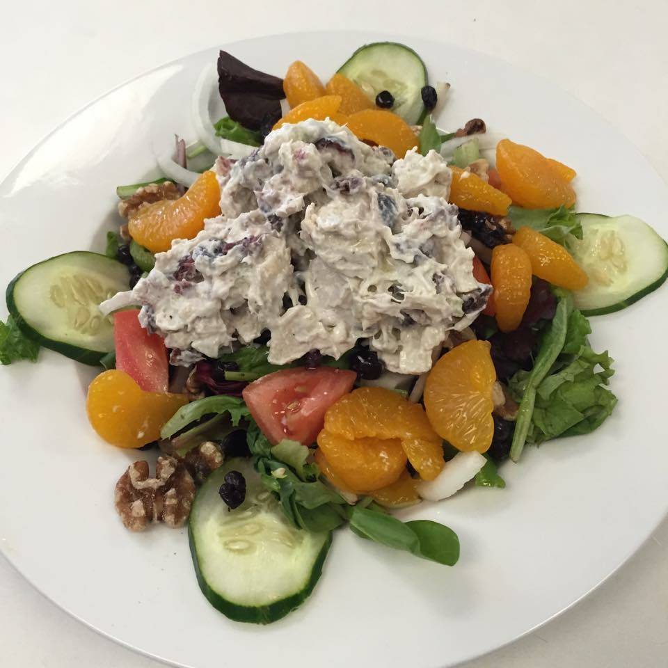 Elm Centre Cafe | restaurant | 39 Elm St #19, Southbridge, MA 01550, USA | 5087647288 OR +1 508-764-7288