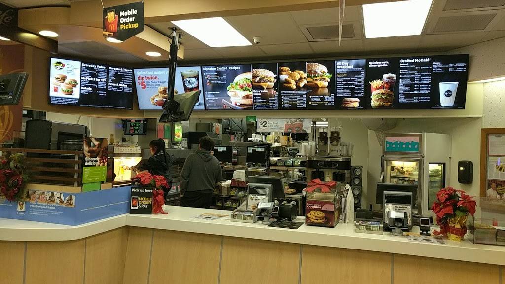 McDonalds | cafe | 541 Davis St, Vacaville, CA 95688, USA | 7074697429 OR +1 707-469-7429