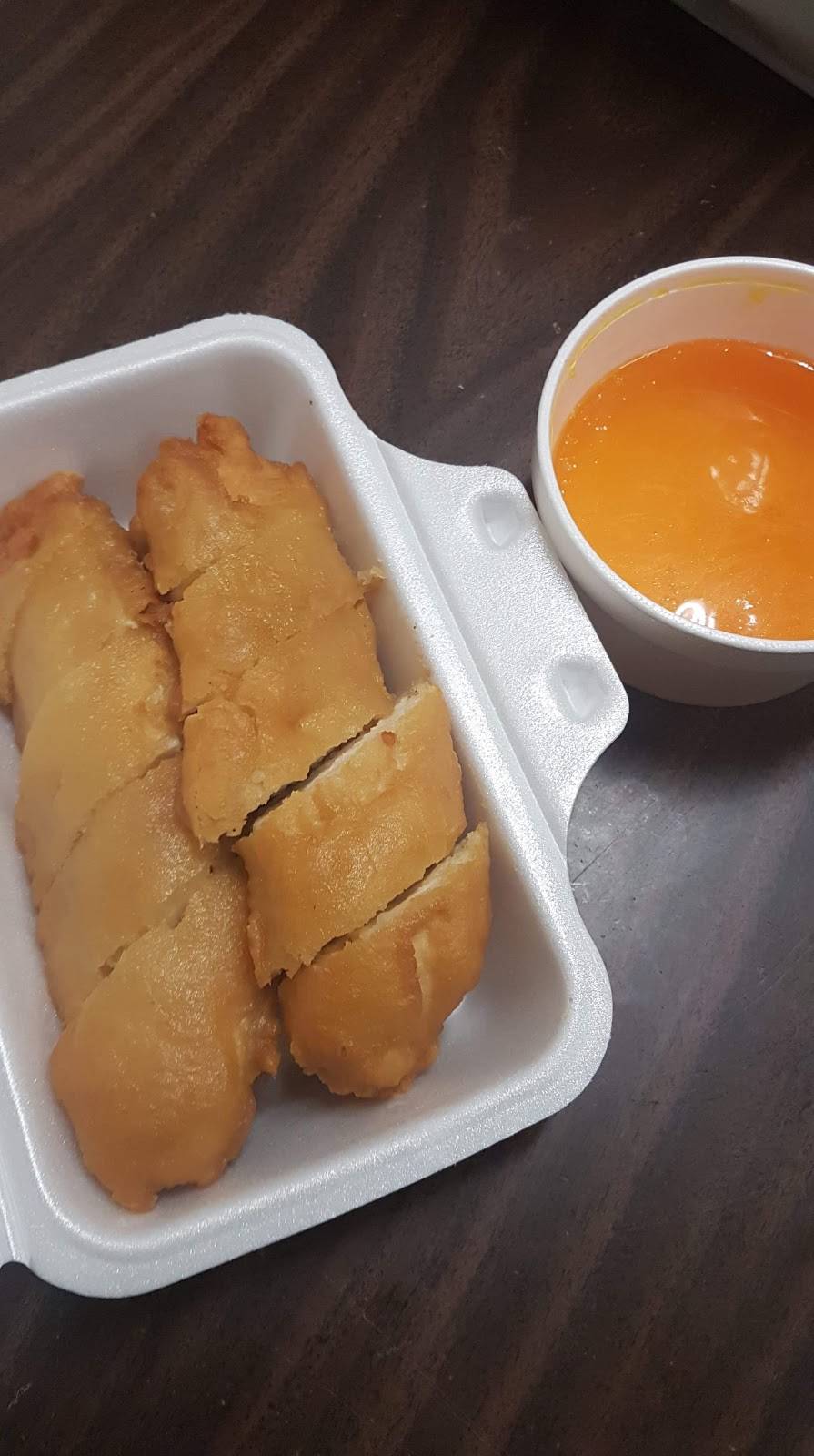 Dragon Palace Chinese Restaurant | meal delivery | 1850 Dundas St E, Mississauga, ON L4X 1L9, Canada | 9052799111 OR +1 905-279-9111