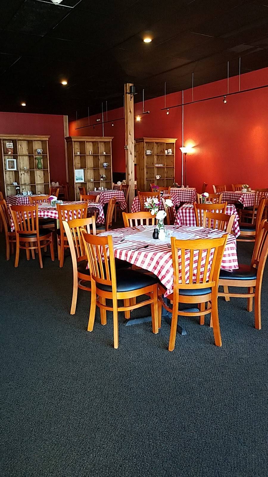 Pinocchios Incredible Italian | restaurant | 1751 Hover St, Longmont, CO 80501, USA | 3038349347 OR +1 303-834-9347