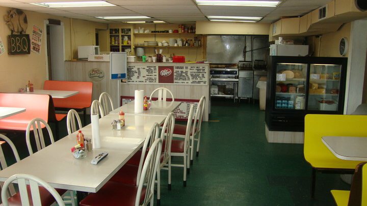 Crisp Springs Market | restaurant | 35 Crisp Springs Rd, McMinnville, TN 37110, USA | 9316683020 OR +1 931-668-3020