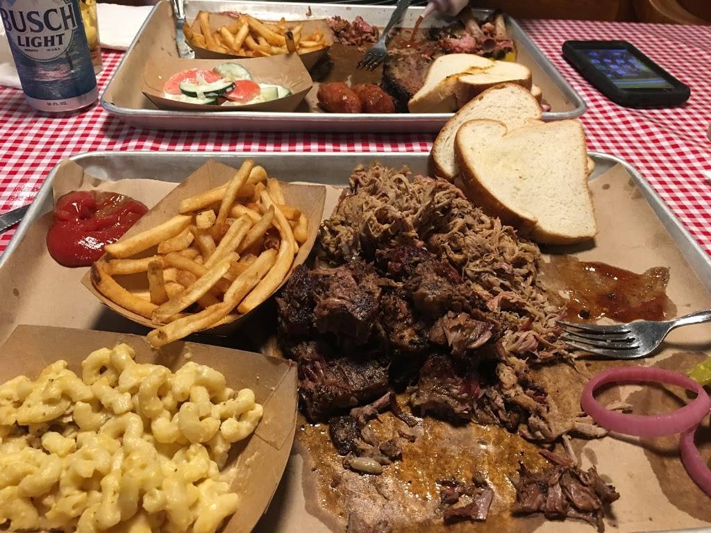 Soul Pig BBQ | restaurant | 135 S 2nd St, Decatur, IN 46733, USA | 2603019800 OR +1 260-301-9800