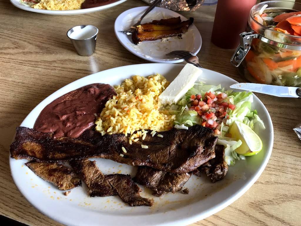 Pupuseria La Esquina | restaurant | 1326 Antioch Pike, Nashville, TN 37211, USA | 6155829029 OR +1 615-582-9029