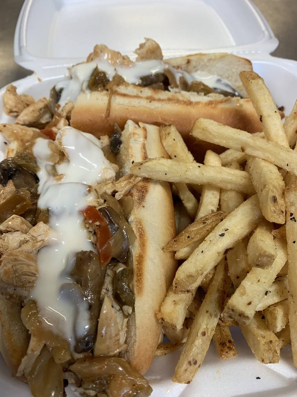 Booyah! Burgers and Bites Dallas, PA | restaurant | 2925 Memorial Hwy, Dallas, PA 18612, USA | 5703101527 OR +1 570-310-1527