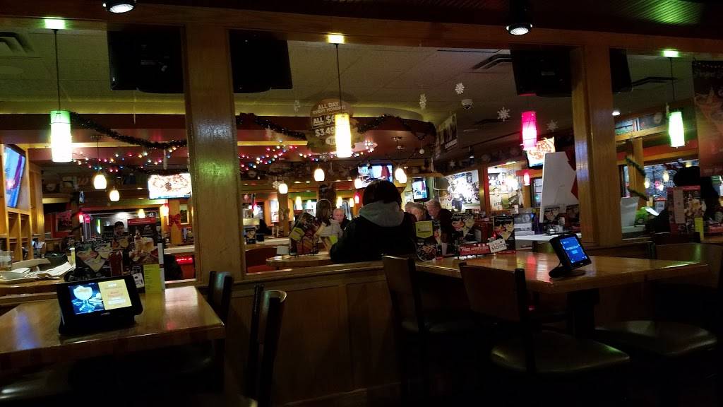 Applebees Grill + Bar | restaurant | 508 Howe Ave, Cuyahoga Falls, OH 44221, USA | 3309281500 OR +1 330-928-1500