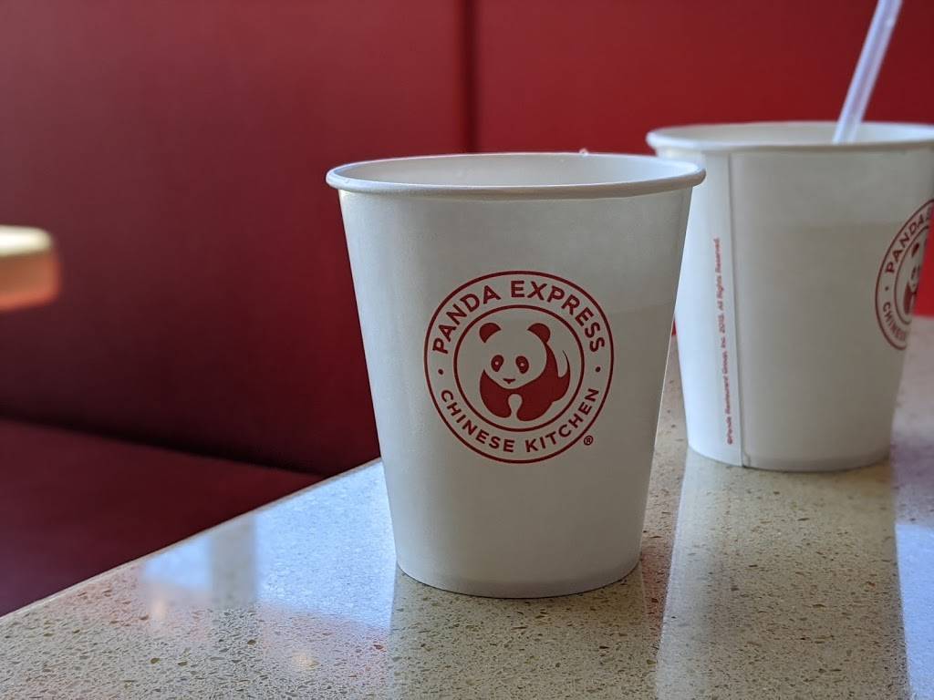 Panda Express | restaurant | 850 Branson Hills Pkwy, Branson, MO 65616, USA | 4172431137 OR +1 417-243-1137