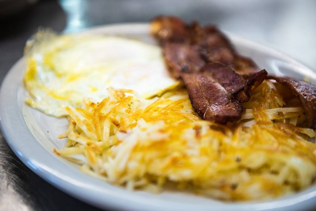 Farmers Den | restaurant | 9952 Crows Landing Rd, Crows Landing, CA 95313, USA | 2096696541 OR +1 209-669-6541