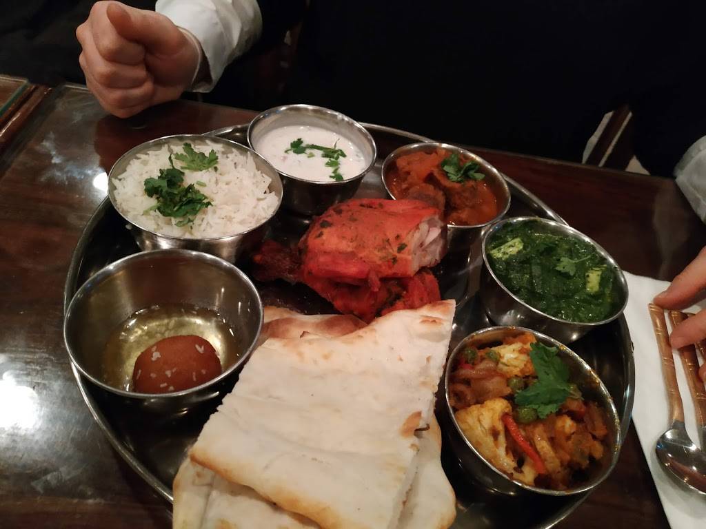 Aahar The Taste Of India | restaurant | 727 Churchill Ave N, Ottawa, ON K1Z 5G7, Canada | 6136884444 OR +1 613-688-4444