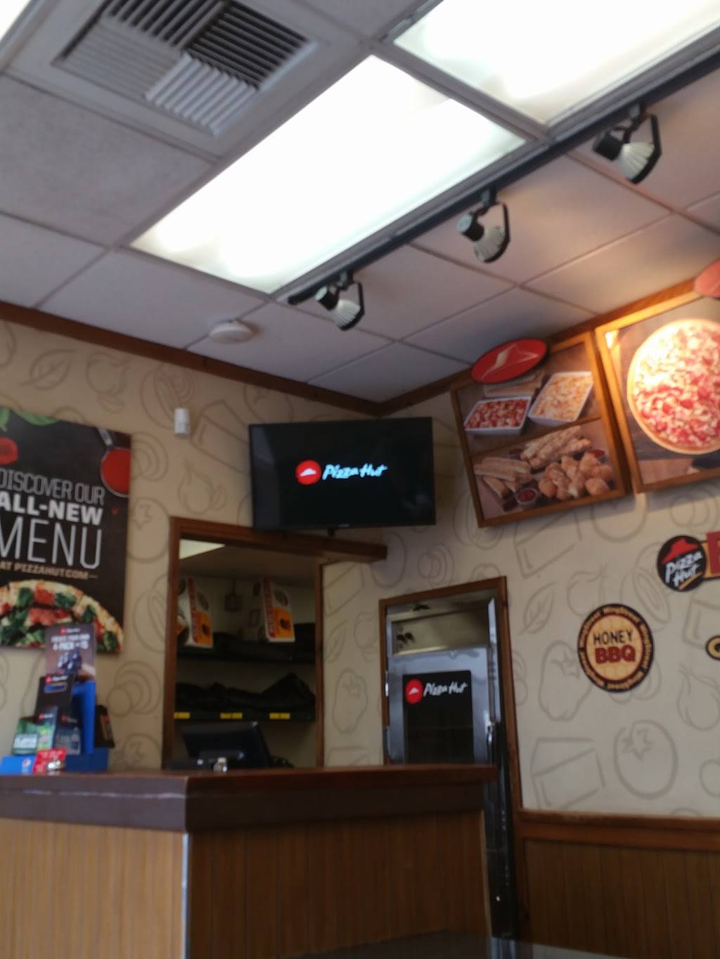 Pizza Hut | restaurant | 2003 W 1st St B, Santa Ana, CA 92703, USA | 7149535656 OR +1 714-953-5656