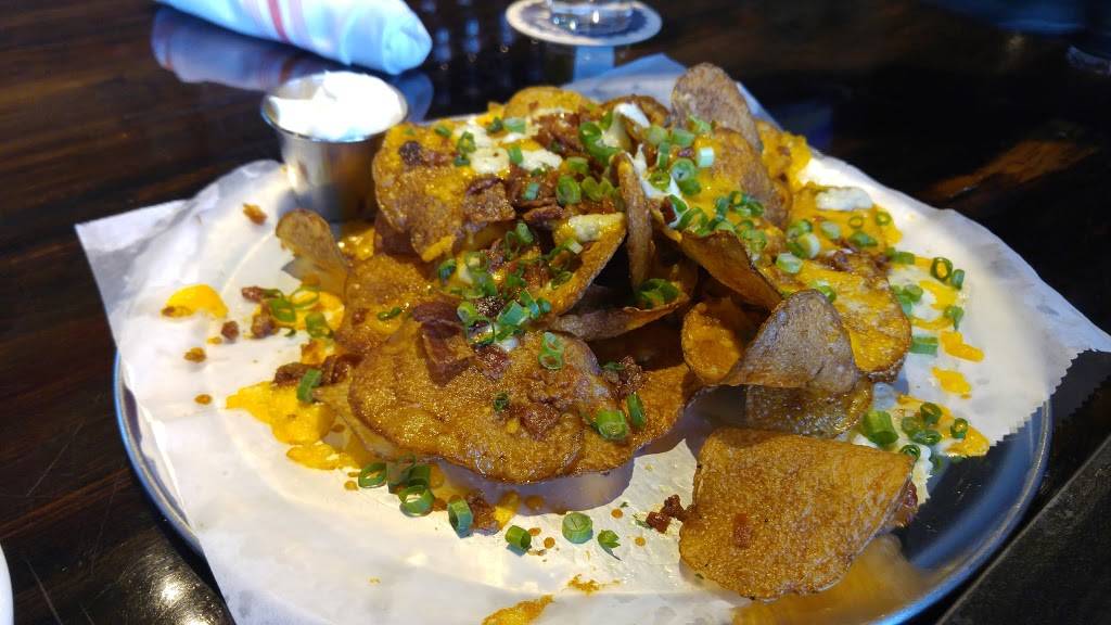 Victory Brewing Company Kennett Square | restaurant | 650 W Cypress St, Kennett Square, PA 19348, USA | 4847301870 OR +1 484-730-1870