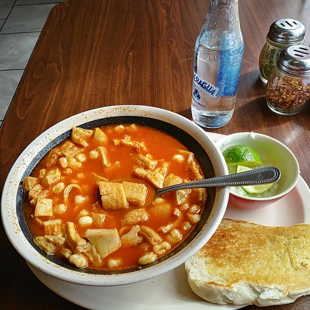 Tamales El Tejano | restaurant | 3301 Fort Blvd, El Paso, TX 79930, USA | 9155883075 OR +1 915-588-3075