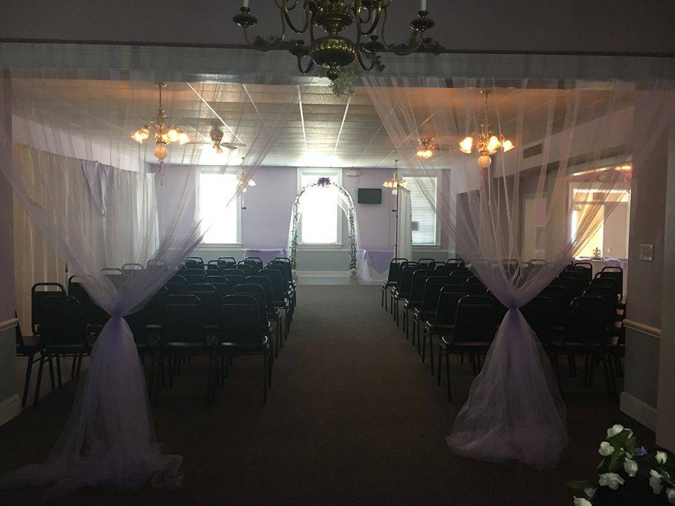 Salisbury Elks Lodge #699 | restaurant | 508 S Main St, Salisbury, NC 28144, USA | 7046361161 OR +1 704-636-1161