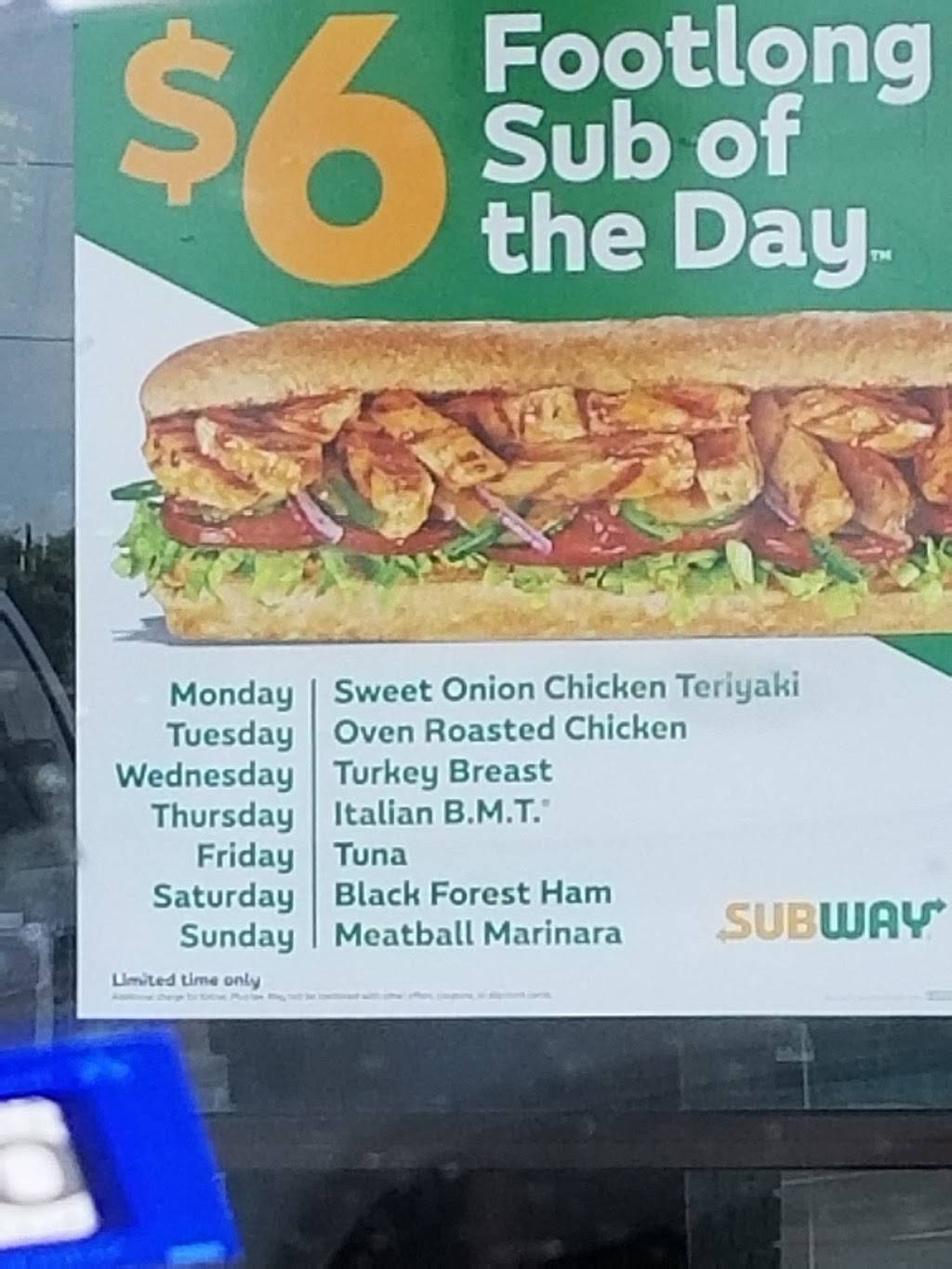 Subway | restaurant | 3302 N Buckner Blvd, Dallas, TX 75228, USA | 2143277627 OR +1 214-327-7627