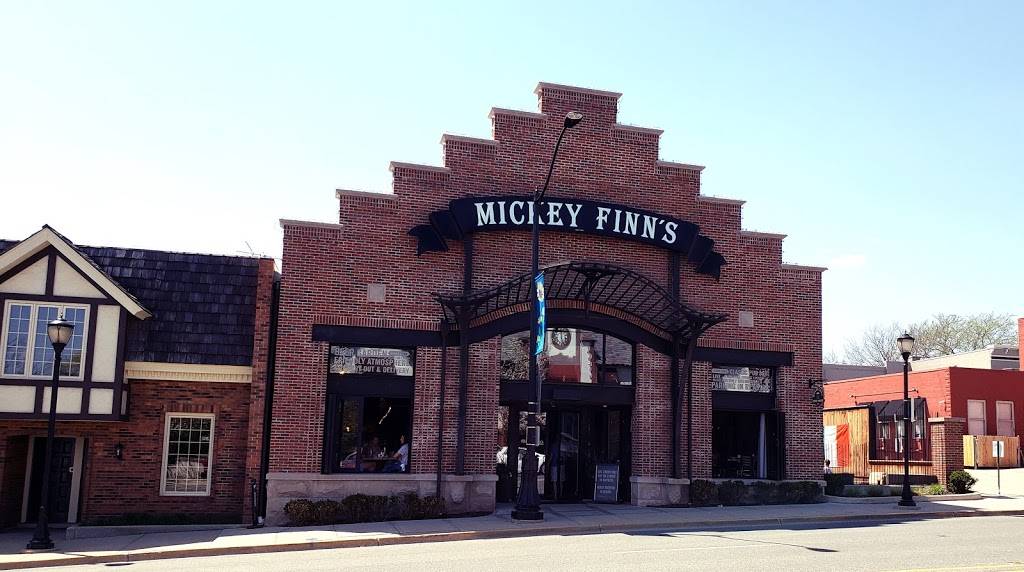 Mickey Finns Brewery | restaurant | 345 N Milwaukee Ave, Libertyville, IL 60048, USA | 8473626688 OR +1 847-362-6688