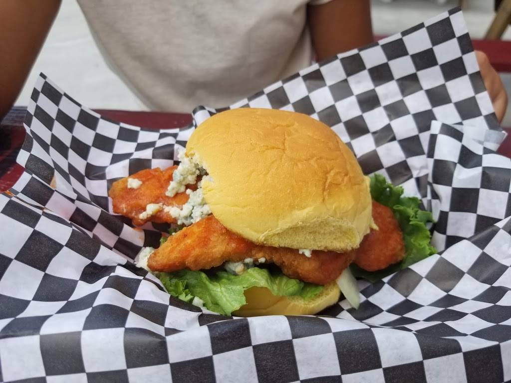 PRIME | restaurant | 322 Rowan Blvd, Glassboro, NJ 08028, USA | 8562432191 OR +1 856-243-2191