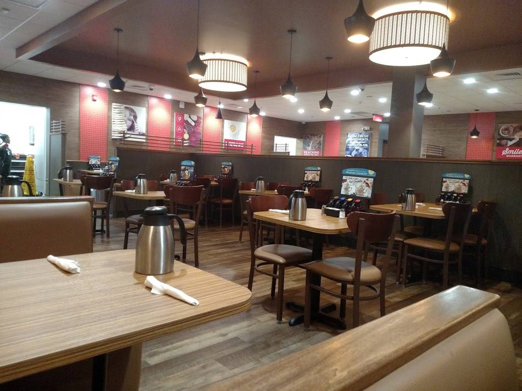 Outback Steakhouse | restaurant | 1611 Westover Terrace, Greensboro, NC 27408, USA | 3362826283 OR +1 336-282-6283