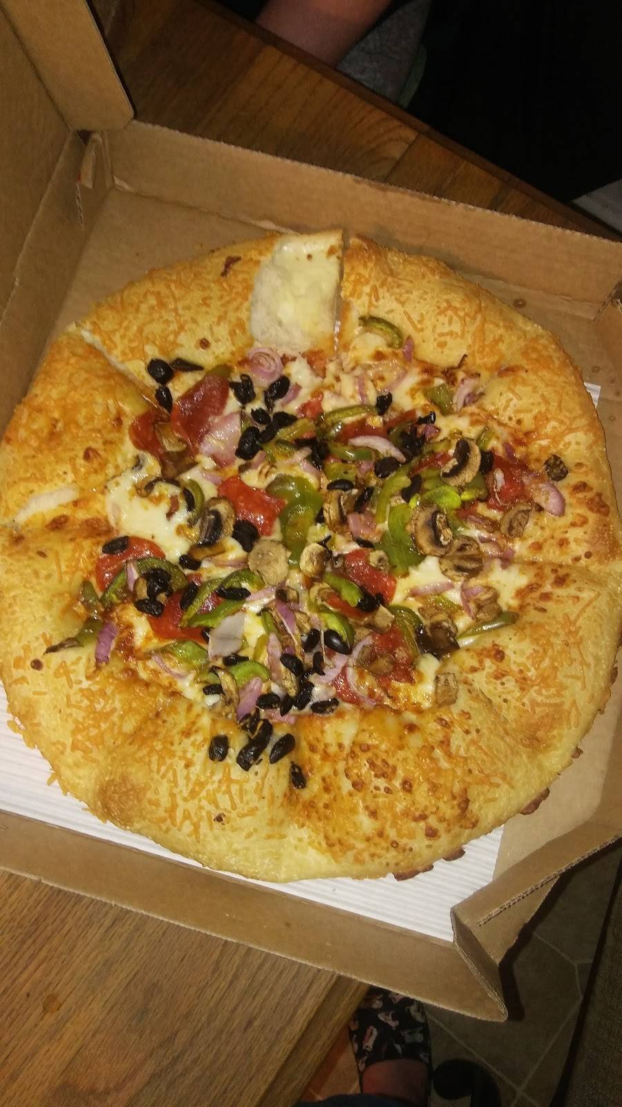 Pizza Hut | restaurant | 6031 Gateway Center Dr Suite 1, Kannapolis, NC 28081, USA | 7047886031 OR +1 704-788-6031