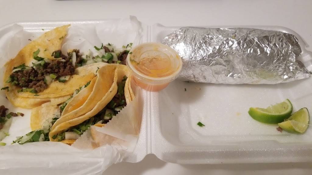 Mr Burrito | restaurant | 2508 Lincoln Way, Ames, IA 50014, USA | 5152923002 OR +1 515-292-3002