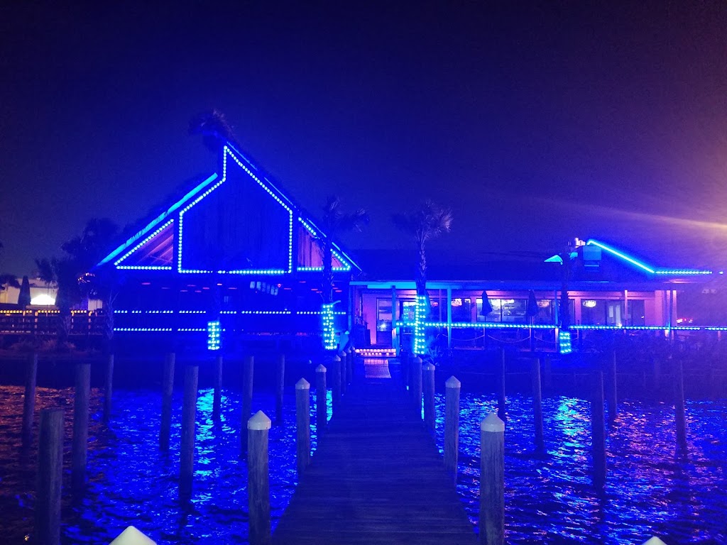 AJs on the Bayou | restaurant | 200 Eglin Pkwy NE, Fort Walton Beach, FL 32547, USA | 8502267579 OR +1 850-226-7579