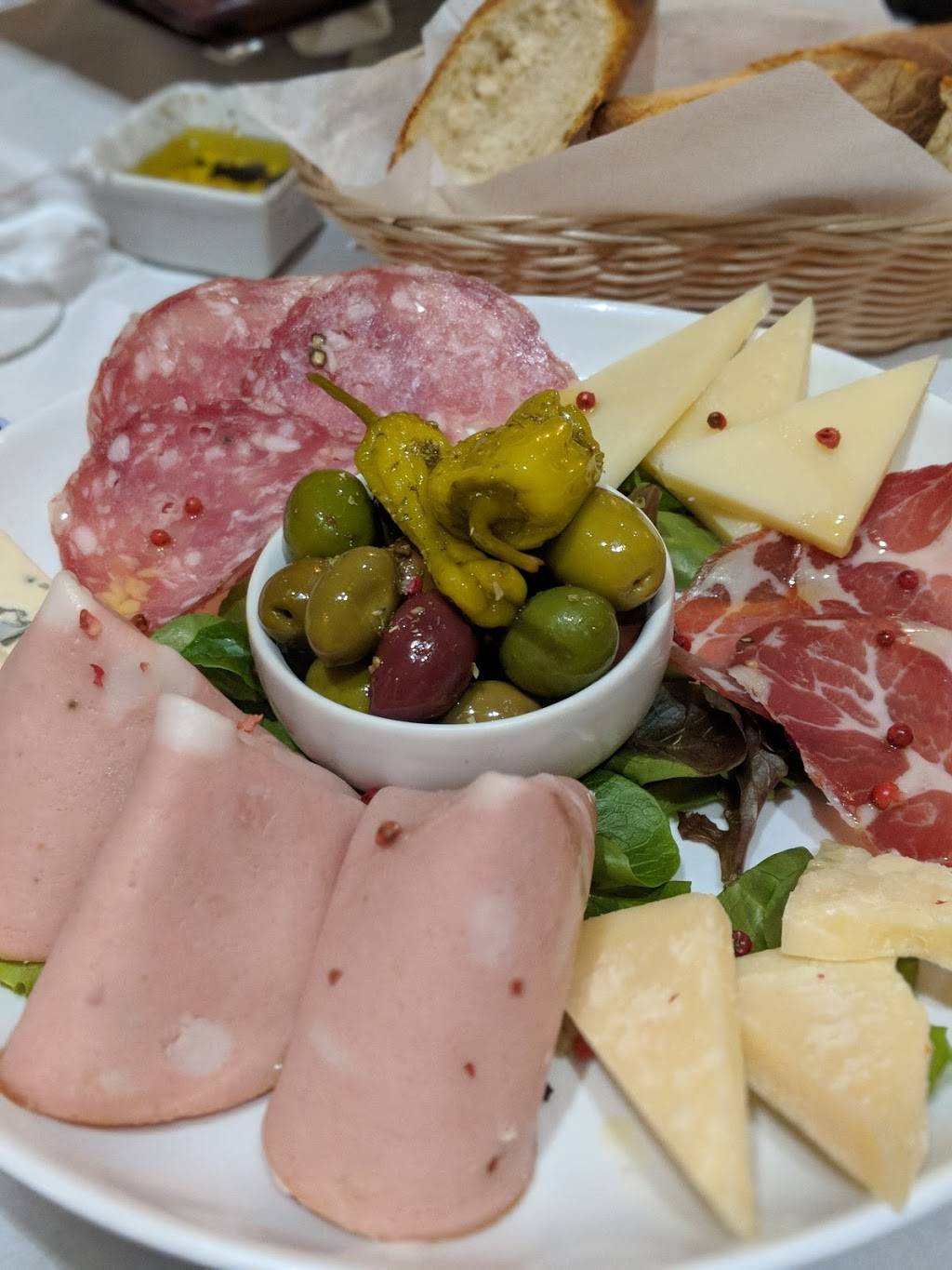 Firenze Trattoria | restaurant | 2 Lynde St, Salem, MA 01970, USA | 9782191188 OR +1 978-219-1188