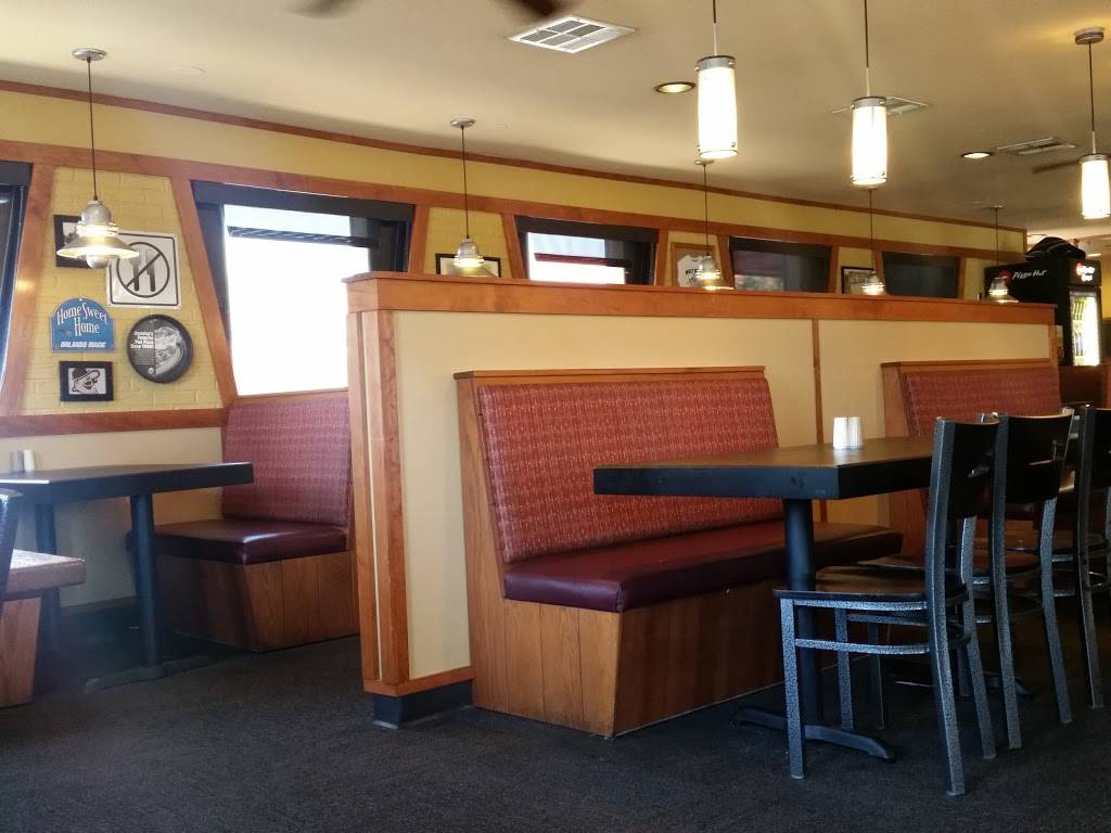 Pizza Hut | meal takeaway | 4975 W Irlo Bronson Memorial Hwy, Kissimmee, FL 34746, USA | 4073967273 OR +1 407-396-7273