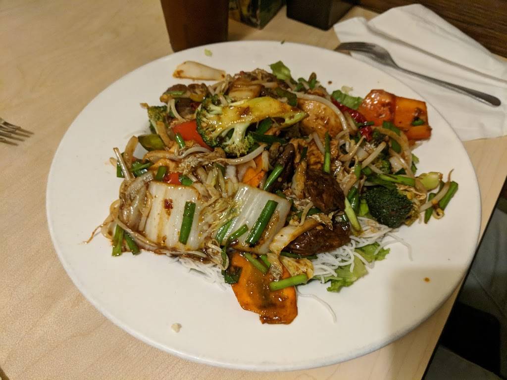 Hai Ky | restaurant | 1931 E Oltorf St B, Austin, TX 78741, USA | 5126932464 OR +1 512-693-2464