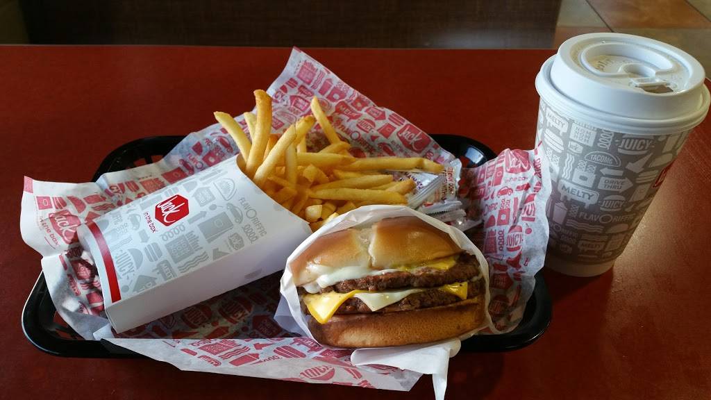 Jack in the Box | restaurant | 1695 El Camino Real, South San Francisco, CA 94080, USA | 6509948245 OR +1 650-994-8245