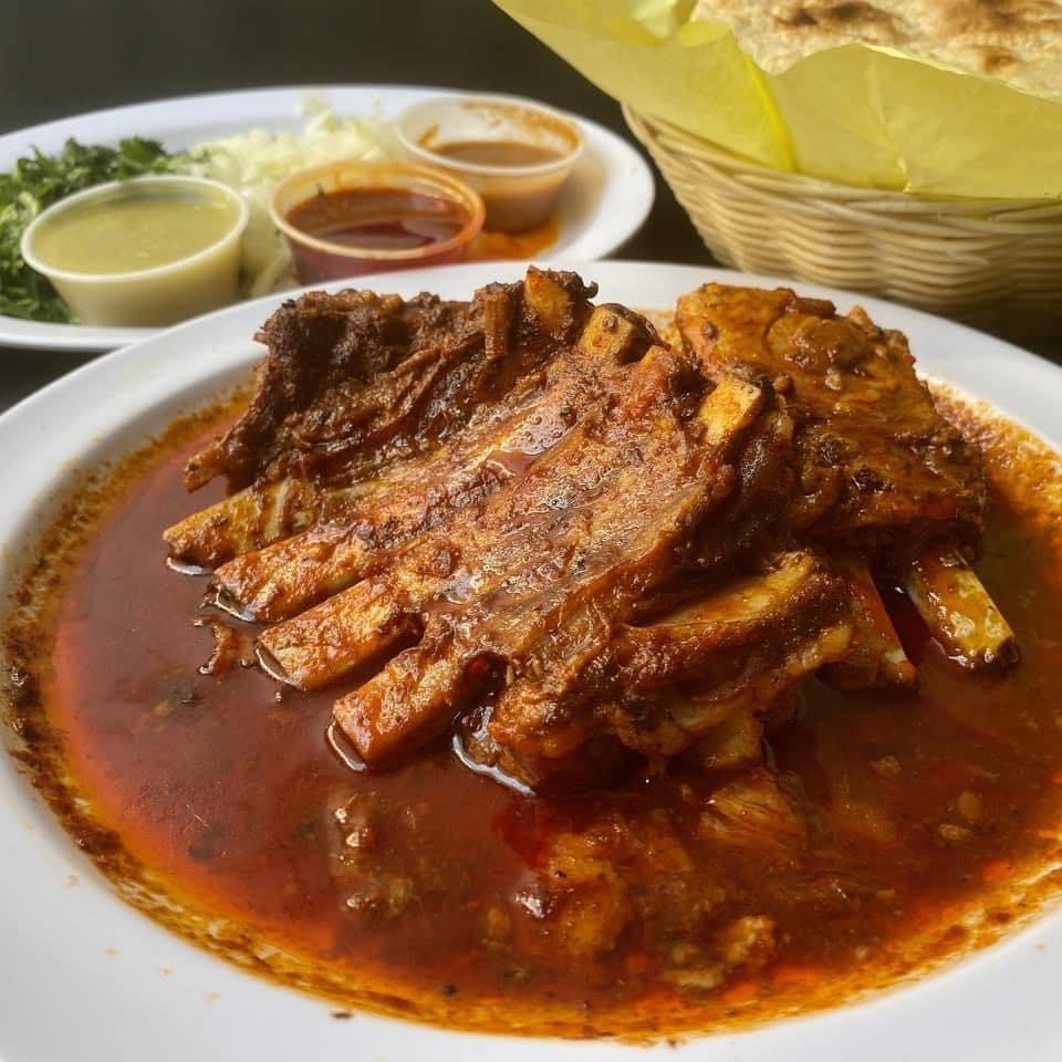 El Birriongo | restaurant | 635 N Main St Unit B-2, Corona, CA 92880, USA | 9512686664 OR +1 951-268-6664