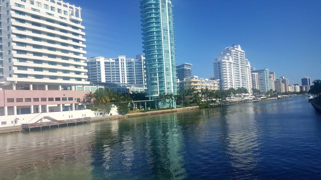 Aquatica Cafe | restaurant | 6103 Aqua Ave #100, Miami Beach, FL 33141, USA | 7863515041 OR +1 786-351-5041