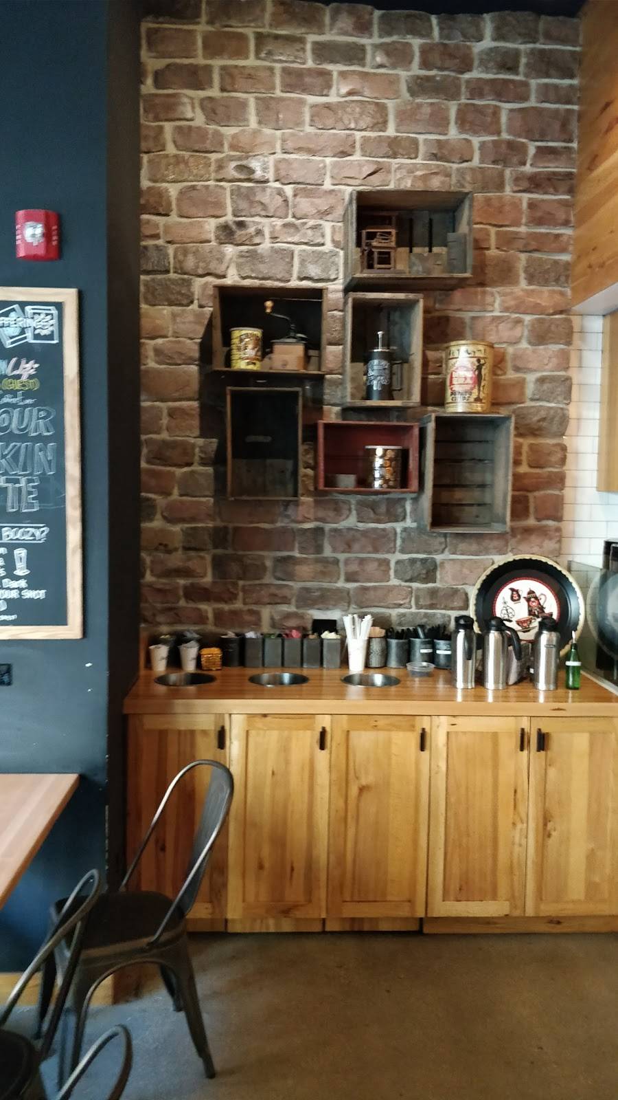 Cafe Press Chicago | cafe | 800 S Clark St, Chicago, IL 60605, USA | 3125881101 OR +1 312-588-1101