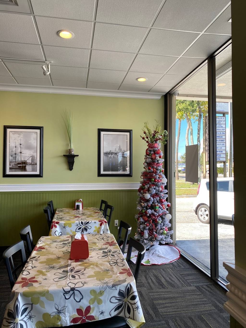 Chicken Salad Chick | restaurant | 4050 W Kennedy Blvd, Tampa, FL 33609, USA | 8135016625 OR +1 813-501-6625