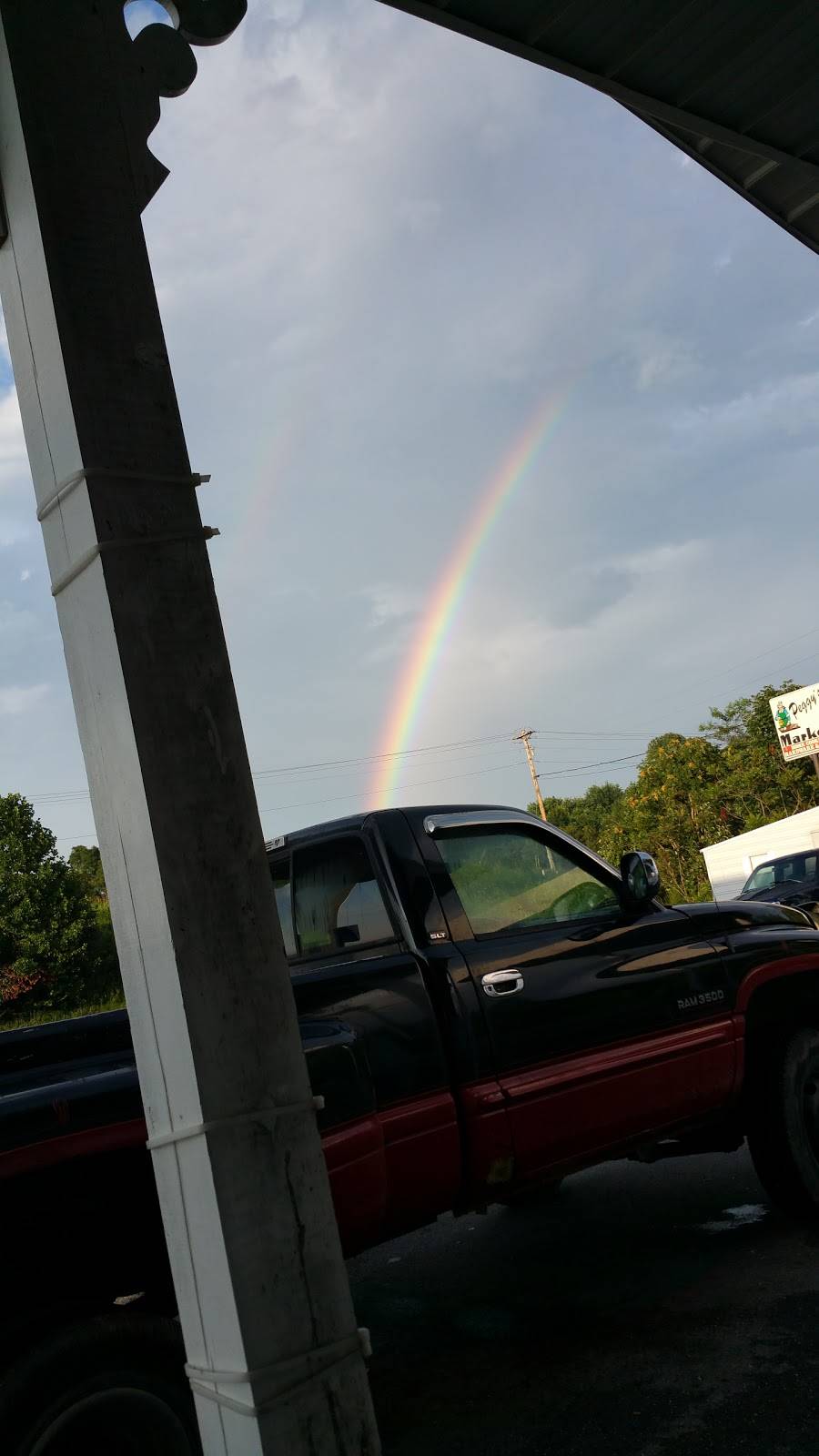 Peggys Market | meal takeaway | 10329 Hwy 52 W, Westmoreland, TN 37186, USA | 6156444613 OR +1 615-644-4613