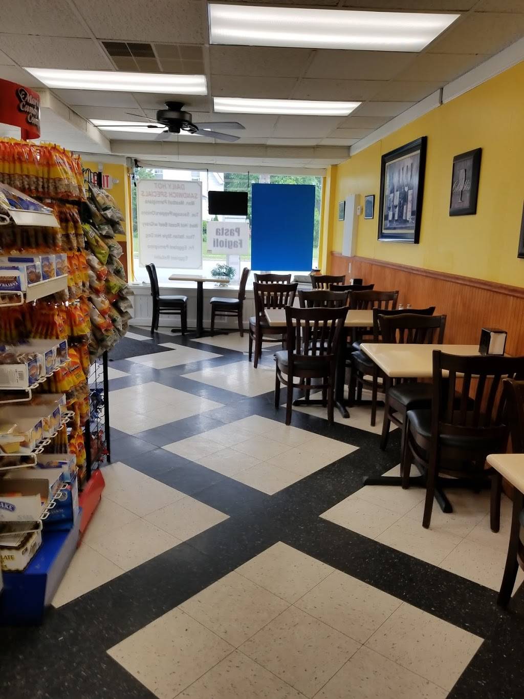 Johns Deli and Italian Bistro | restaurant | 48 W Passaic Ave, Bloomfield, NJ 07003, USA | 9737488888 OR +1 973-748-8888