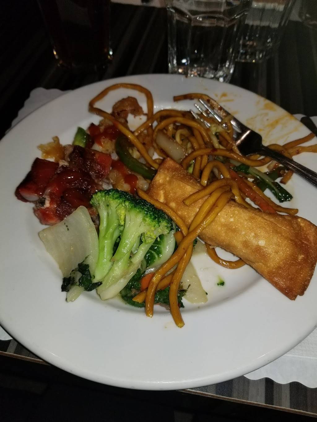 Golden Palace Restaurant | restaurant | 9886 Torbram Rd, Brampton, ON L6S 3L9, Canada | 9057917700 OR +1 905-791-7700