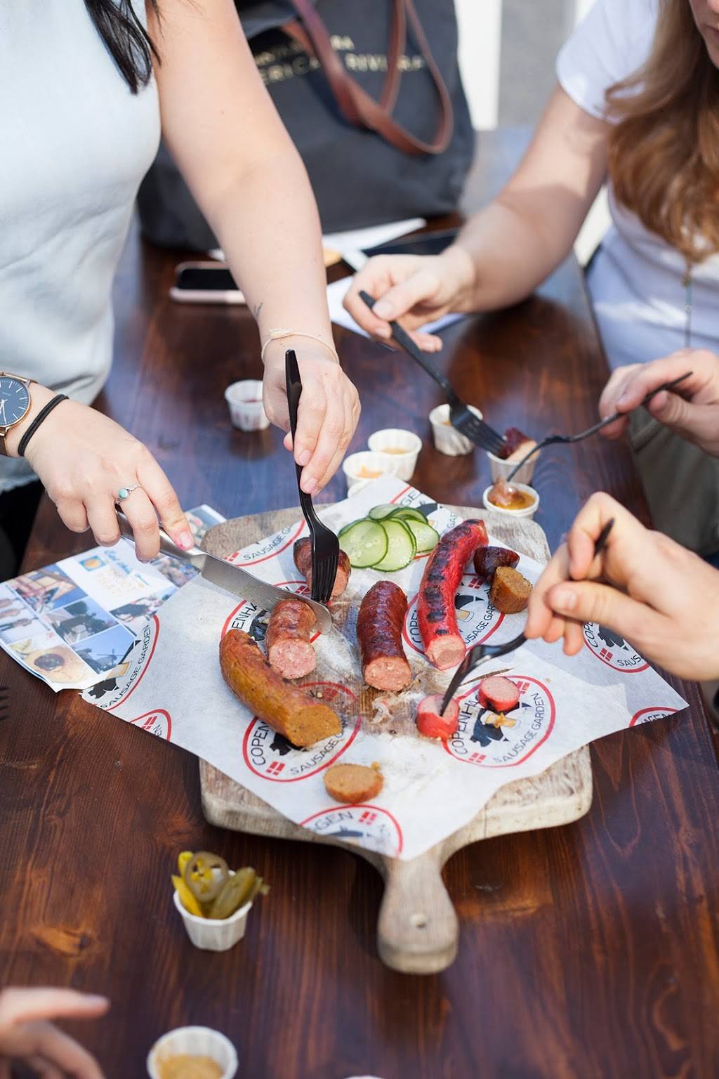 Eat This Shoot That! | restaurant | 200 Stearns Wharf, Santa Barbara, CA 93101, USA | 8056996719 OR +1 805-699-6719