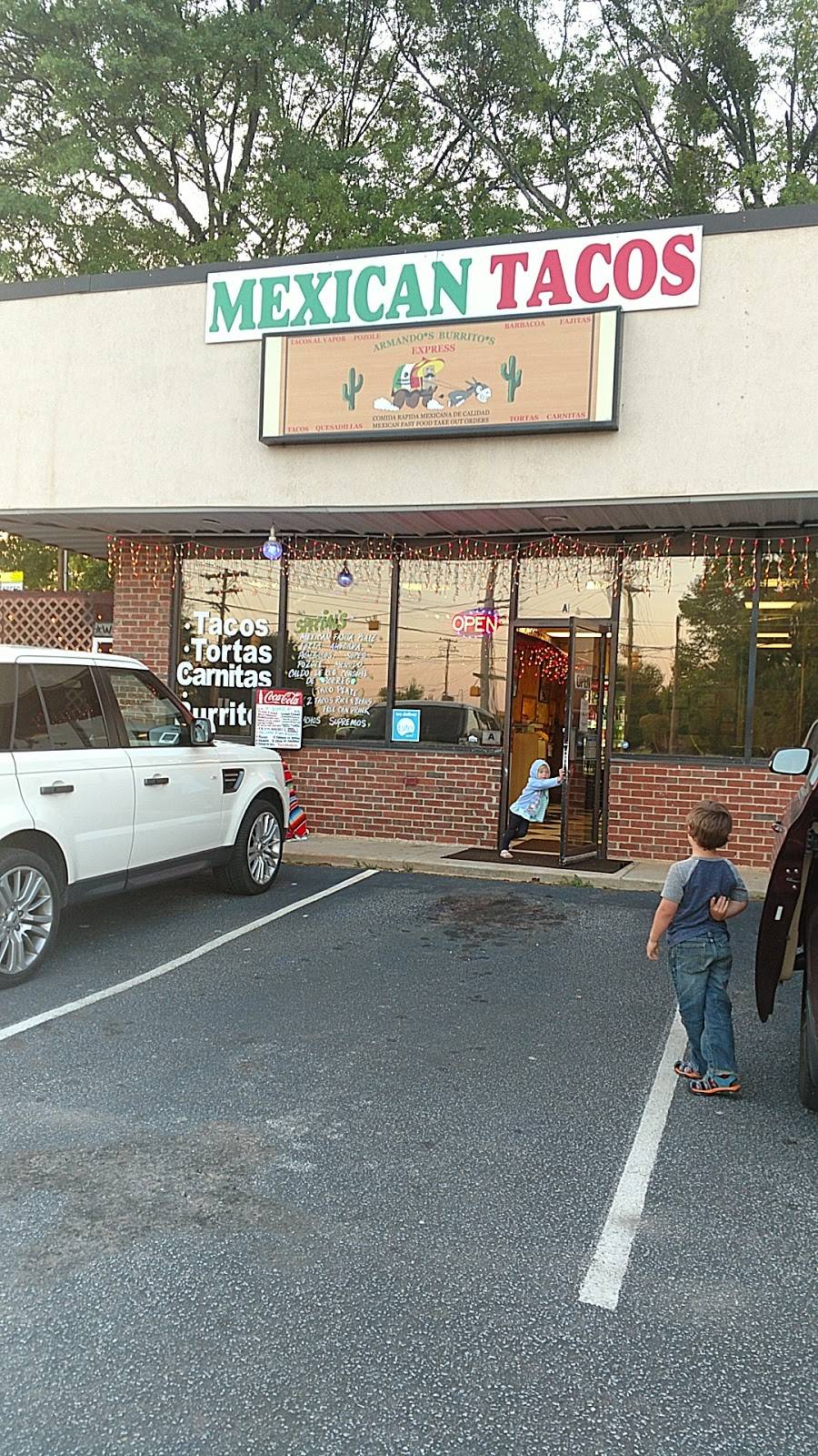 Armandos Burritos | restaurant | 206 Pine Knoll Dr, Greenville, SC 29609, USA | 8642484731 OR +1 864-248-4731