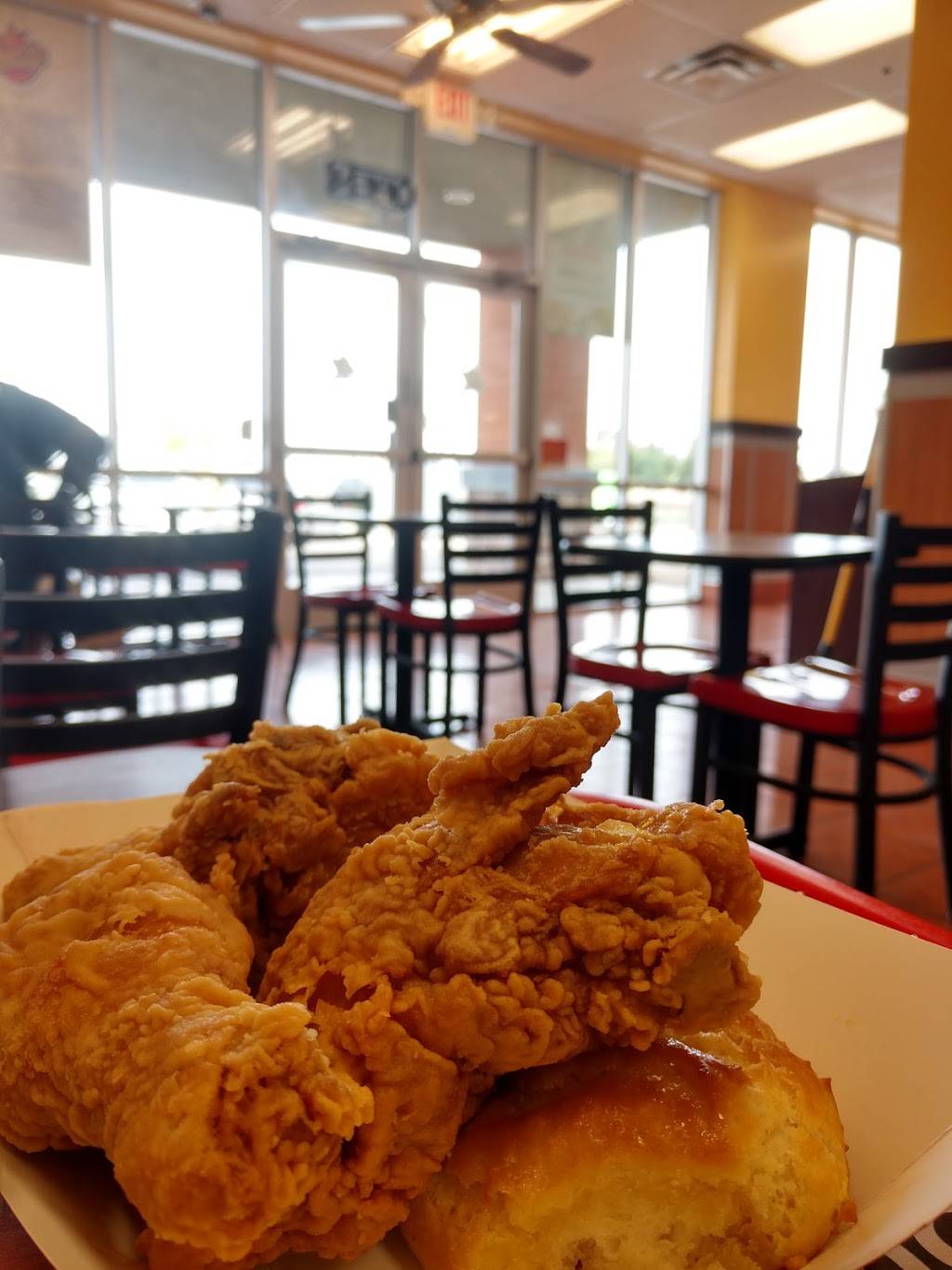 Churchs Chicken | restaurant | 13144 W Camelback Rd, Litchfield Park, AZ 85340, USA | 6239356282 OR +1 623-935-6282