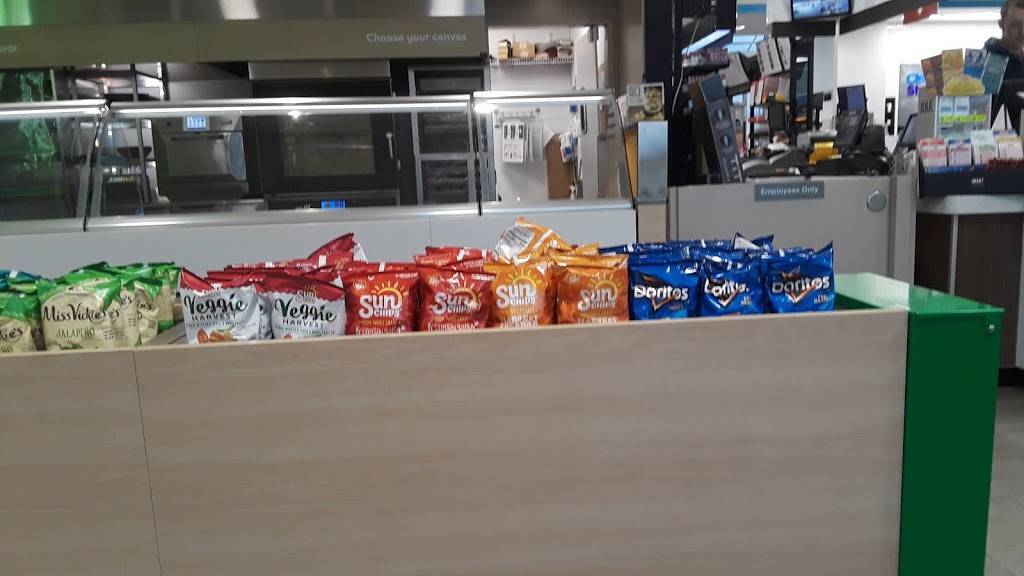 Subway Restaurants | restaurant | 856 Frank Rd, Columbus, OH 43223, USA | 6143407043 OR +1 614-340-7043